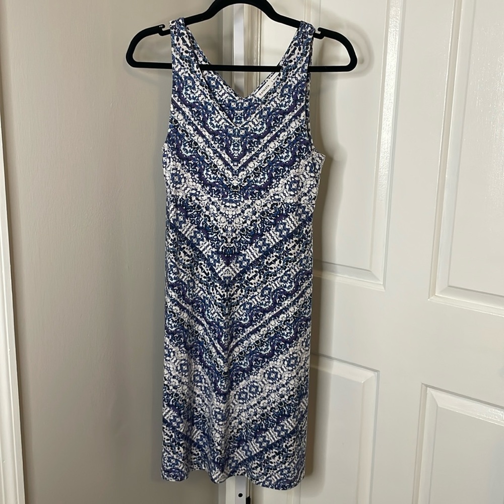 Athleta Blue and White Patterned Midi Dress